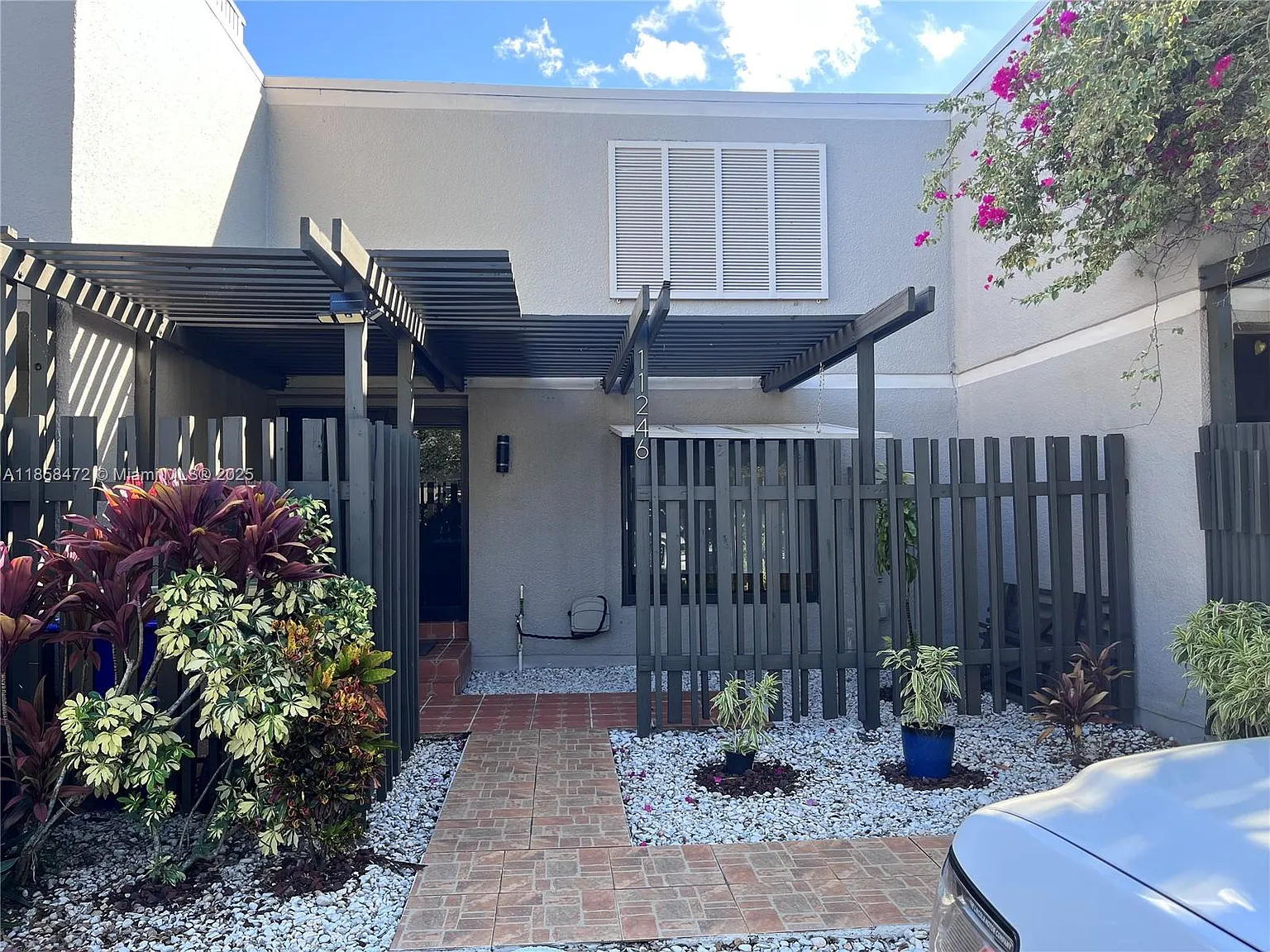 3 bed, 1505 sqft, $3,500 — Photo 1