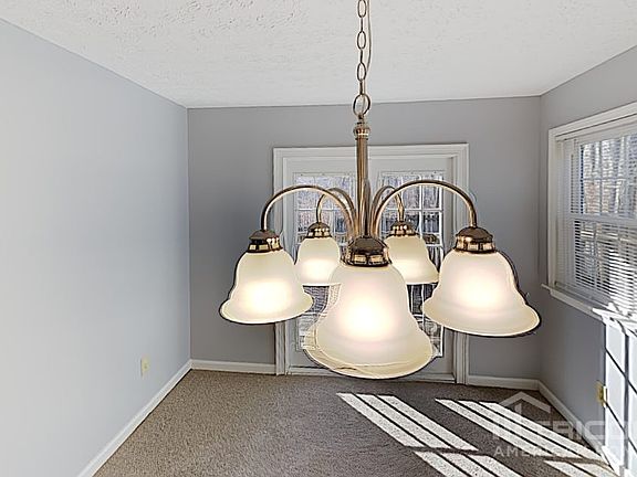5th image of 6564 Oakwood Dr