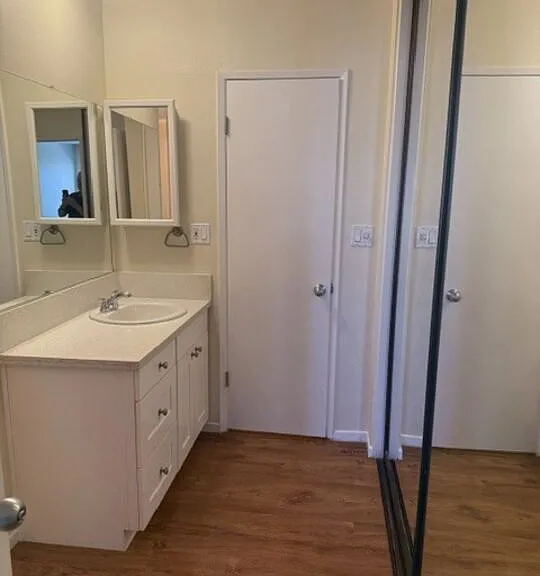 18307 Burbank Blvd #207 — Photo 11