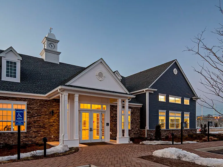 Leasing center exterior
