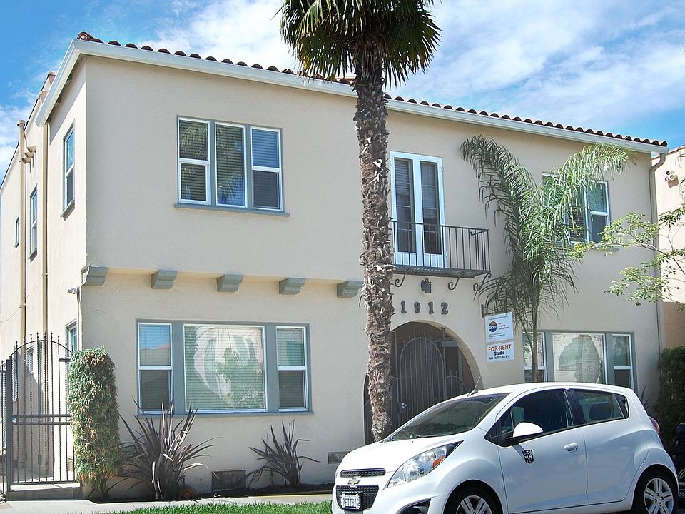 1st image of 1912 E Bermuda St #15