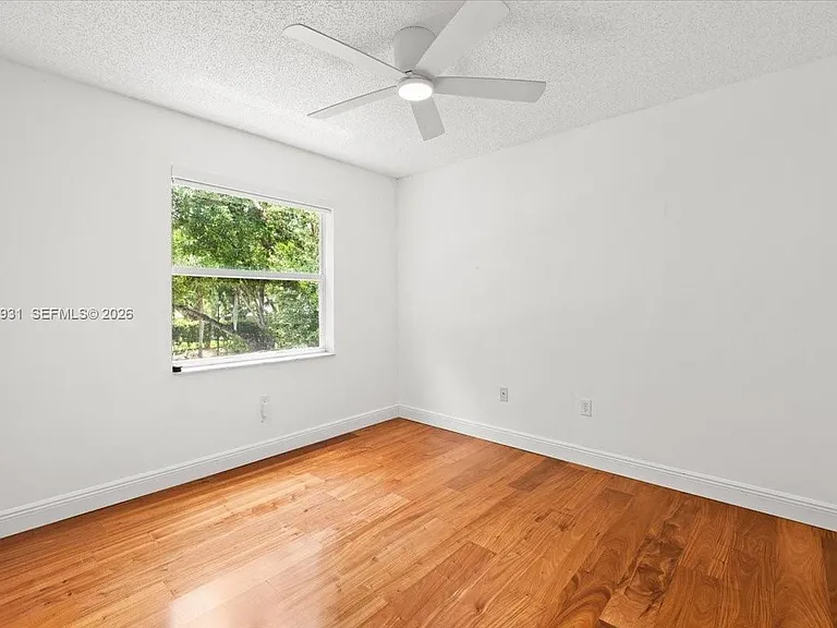 5014 SW 155th Ter — Photo 26