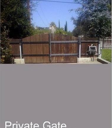 4th image of 803 S La Luna Ave