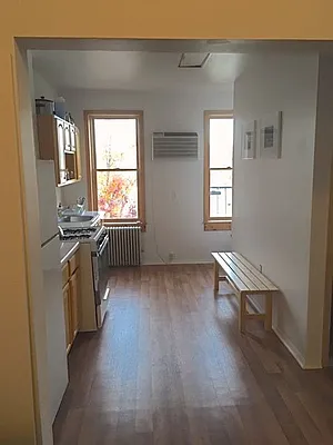 Rented by NY Space Finders Inc. | media 14