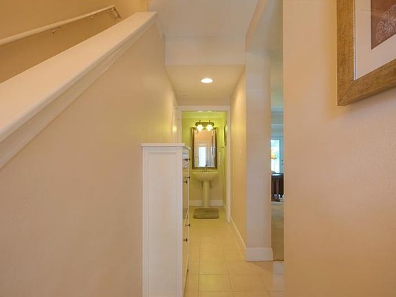 3rd image of 7663 Heritage Crossing Way