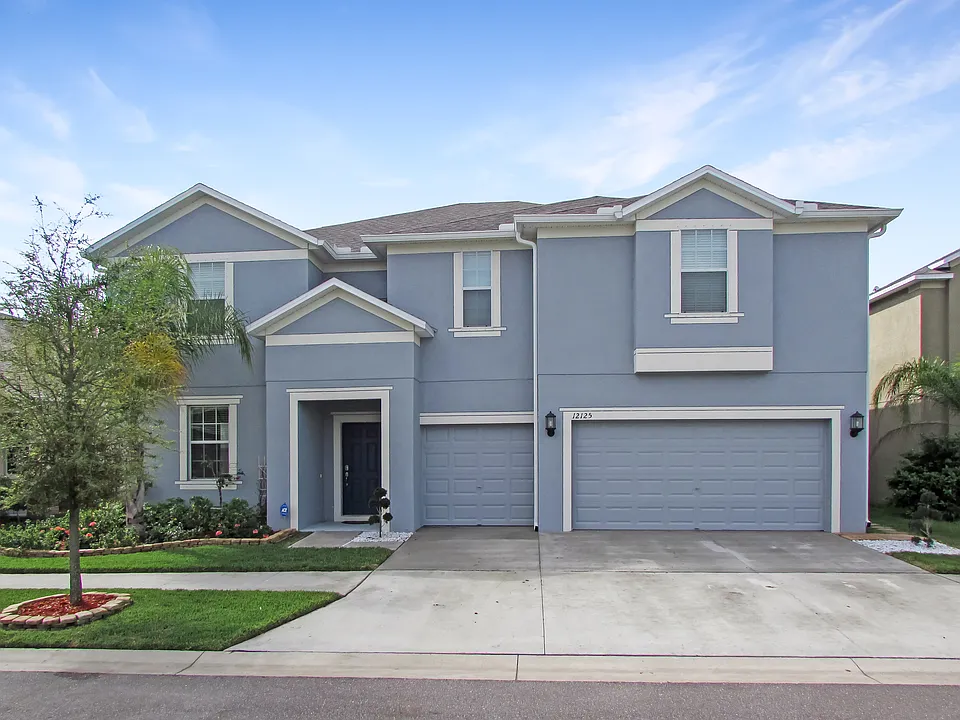 12125 Streambed Dr