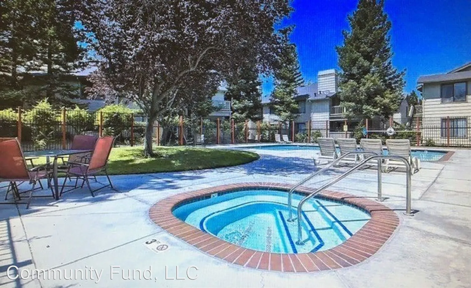 1205 Chelsea photo 1