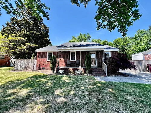 1114 Woodland Terrace Dr Photo 1