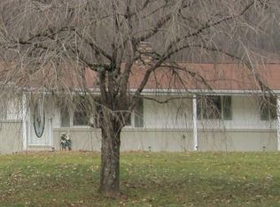 56 Vista Vue Ln, Milroy, PA 17063