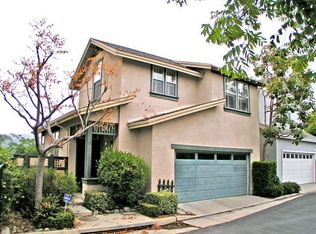 375 Honeysuckle Ln, Brea, CA 92821