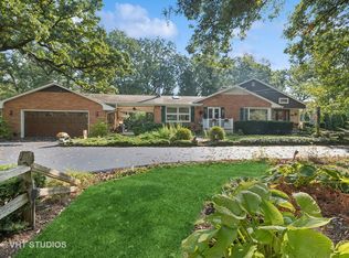 530 Old Hickory Ln, Libertyville, IL