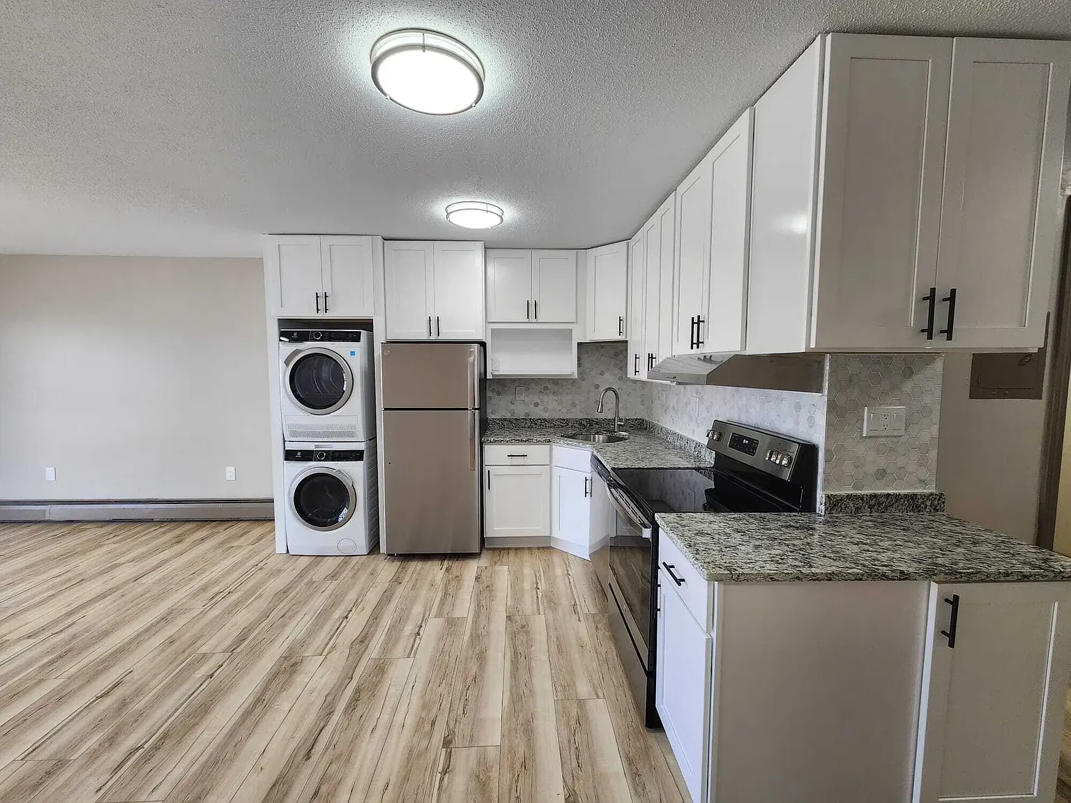 1 bed, 800 sqft, $1,750 — Photo 1