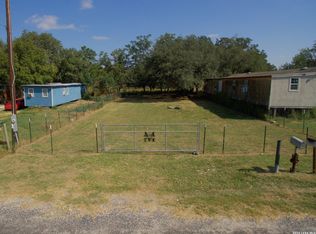 410 Gateway Dr #59, Poteet, TX 78065