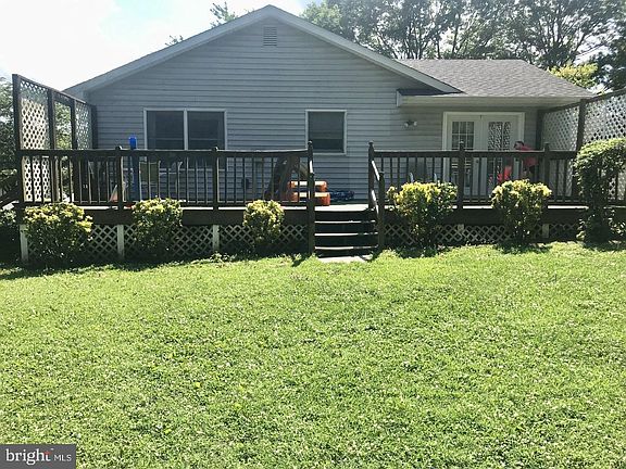 5th image of 214 Bluebird Dr