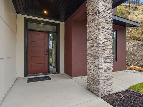 4th image of 487 Clifton Rd N