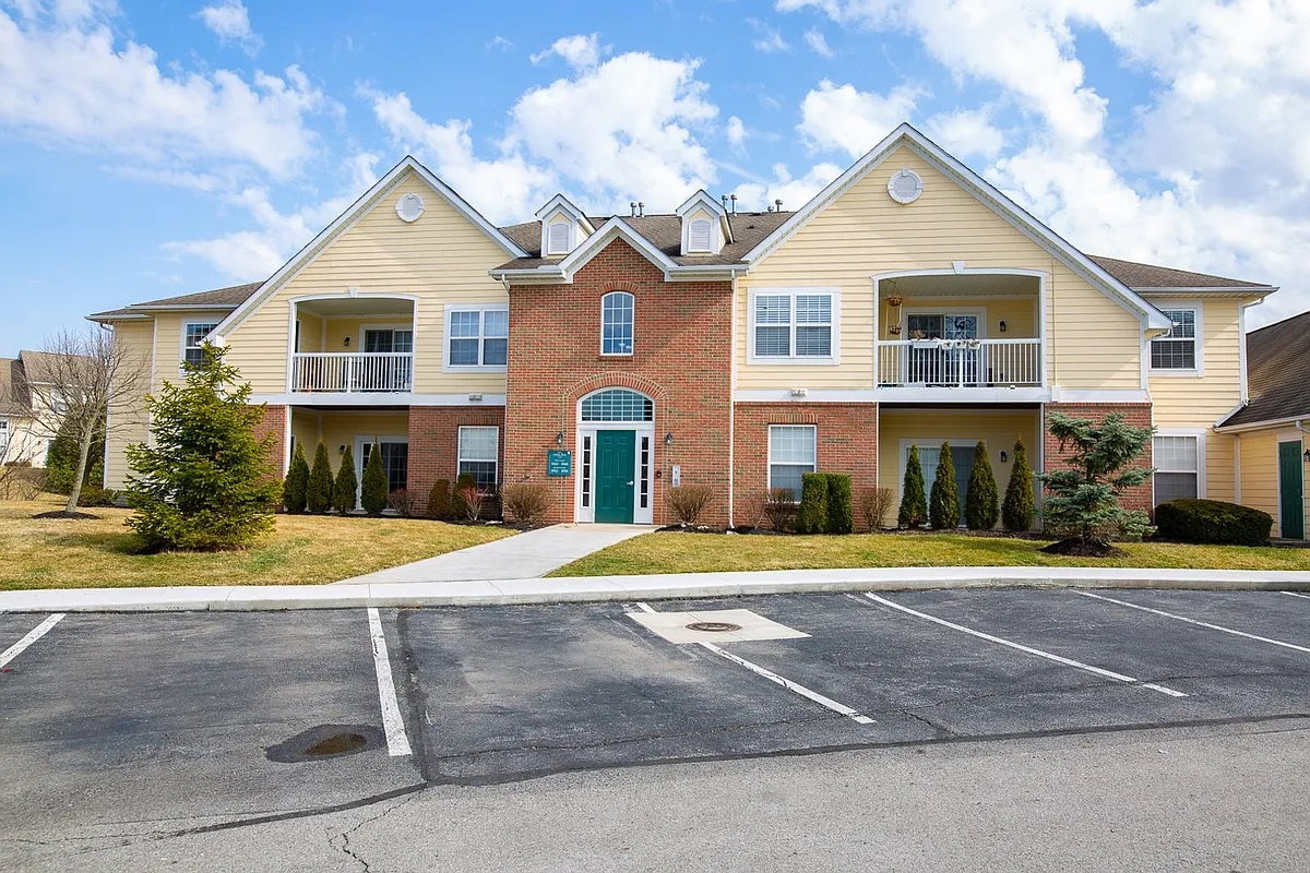 Building Photo - 3848 Carberry Dr