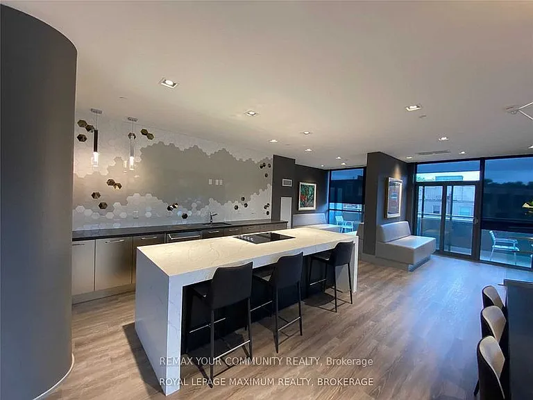 181 Bedford Rd #803 — Photo 3