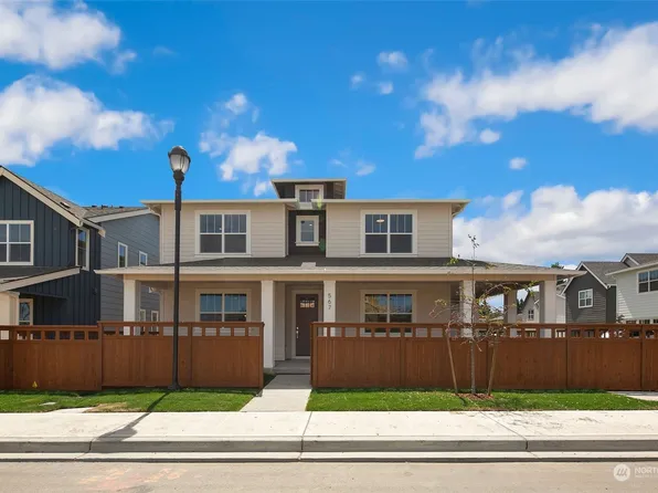 567 SW 99th Place #30, Seattle, WA 98106