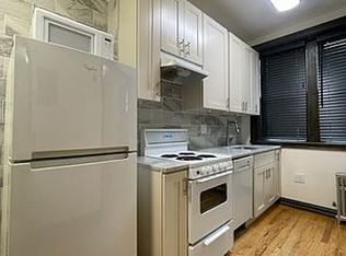 93 15th St #1A, Brooklyn, NY 11215