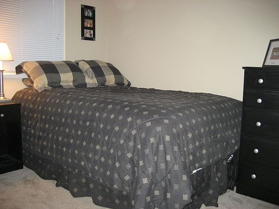 4th image of 16817 Larch Way Unit A-204