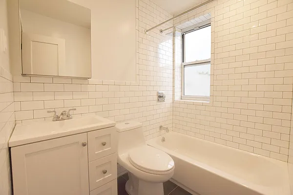 Rented by Bold New York | media 14