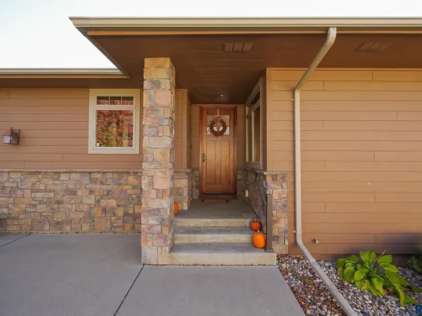 7021 S Edinburg Pl, Sioux Falls, SD 57108