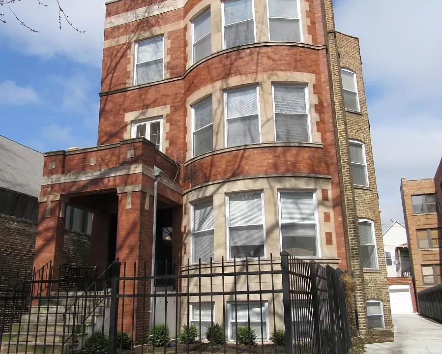 1st image of 1240 W Carmen Ave APT 3