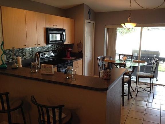 3rd image of 11410 Crestlake Village Dr