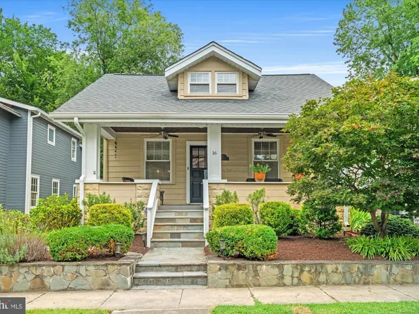 16 E Walnut St, Alexandria, VA 22301