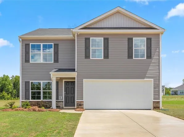 140 Rose Wind Way, Mayodan, NC 27027