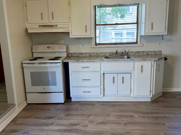 400 Clarkson Ave, Jessup, PA 18434