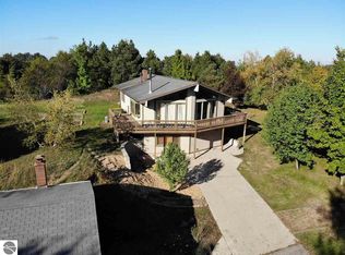 12161 S Bugai Rd, Cedar, MI 49621