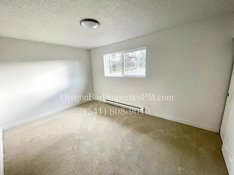 212 Laclair St — Photo 8