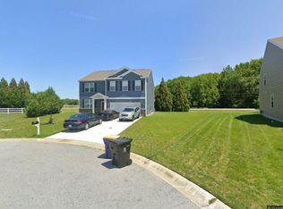 104 Amberwood Ct, Dover, DE 19901