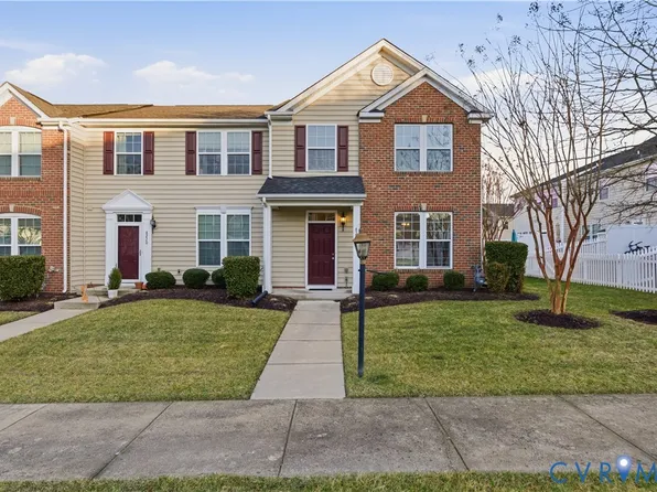 8216 Creekside Bluffs Ln, Mechanicsville, VA 23111