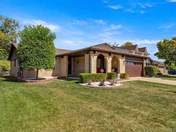 43530 Westminister Way, Canton, MI 48187