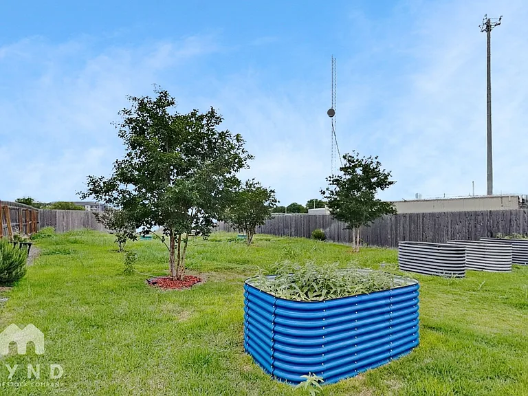 209 Drew Cir — Photo 21