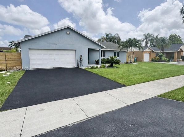 13758 SW 283rd Ter