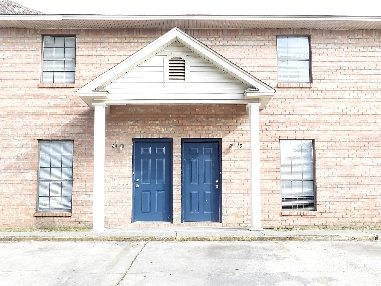 Shenandoah Townhomes - SH140#23 — Photo 1