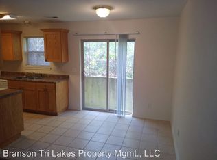 1292 Hillcrest Pl APT A, Branson, MO 65616