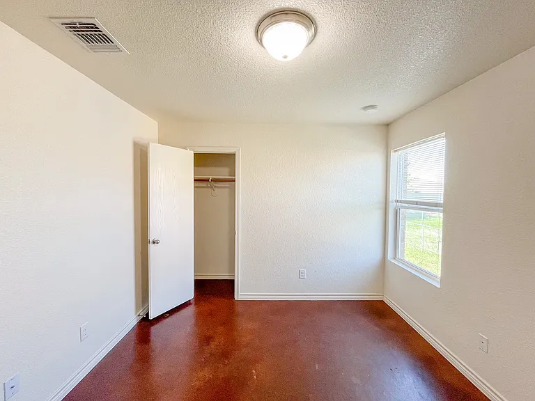 3808 John Chisholm Loop #B — Photo 27