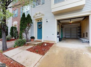 3761 Shannons Green Way, Alexandria, VA 22309