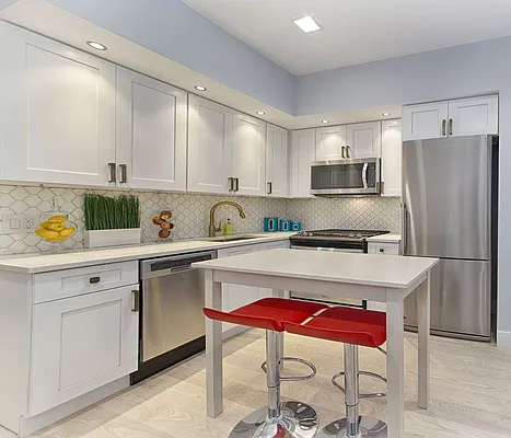 Rented by Town Residential | media 3