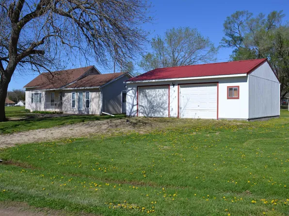 298 S Olivet Rd, Lebo, KS 66856