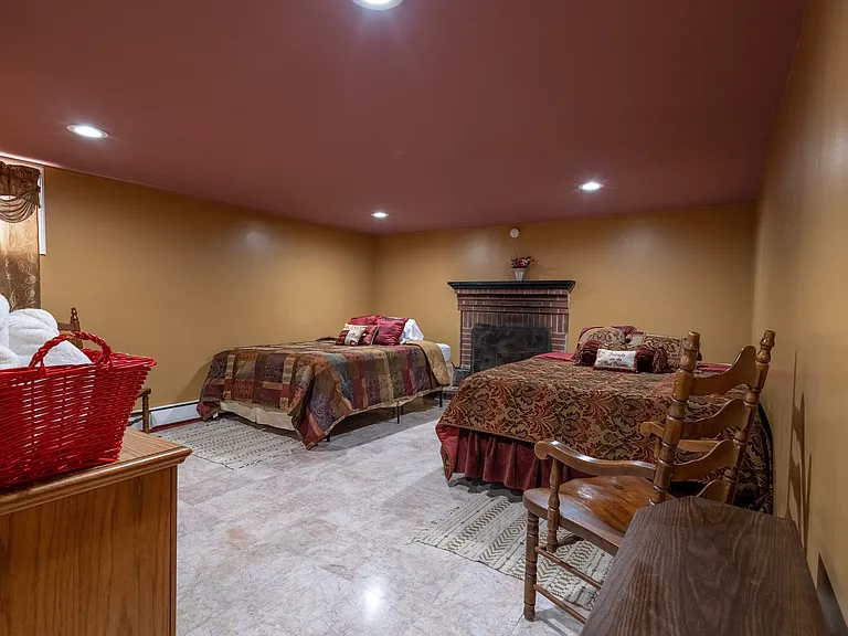 85 Brownstone Rdg — Photo 12