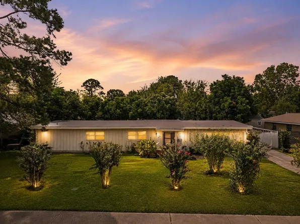 7123 Leader St, Houston, TX 77074