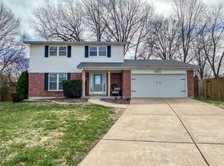 4 Pilot Hill Ct, Saint Peters, MO 63376