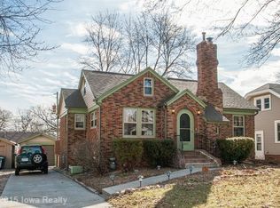 2403 35th St, Des Moines, IA 50310