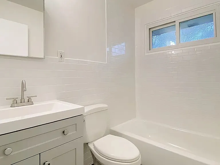 3046 Buchanan St NE — Photo 19