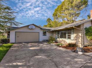 2800 Tramanto Dr, San Carlos, CA 94070